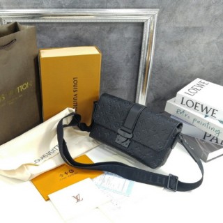 루* M23741 ㅡ S-케이프 메신저 (풀박스)